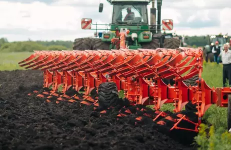 Запчастини до грунта