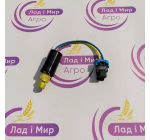 Датчик тиску RE212878, RE69674, RE190351 John Deere Датчик тиску RE212878, RE69674, RE190351 John Deere