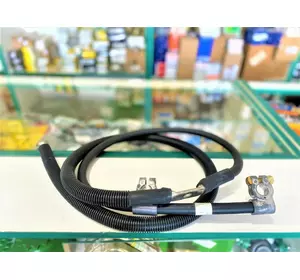 Кабель 87681185 АКБ з Клемами на Трактор Case Magnum 255 Кабель 87681185 АКБ з Клемами на Трактор Case Magnum 255