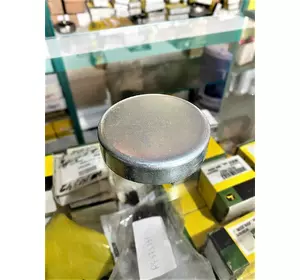Кришка R82007 на техніку John Deere Кришка R82007 на техніку John Deere
