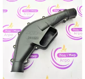 Фітинг Насіннєпроводу Правий 241420 Vaderstad Фітинг Насіннєпроводу Правий 241420 Vaderstad