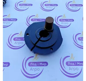Маточина Ексцентрика Ліва 7518581, 0007518581, 751858.1, 000751858.1 Claas Маточина Ексцентрика Ліва 7518581, 0007518581, 751858.1, 000751858.1 Claas