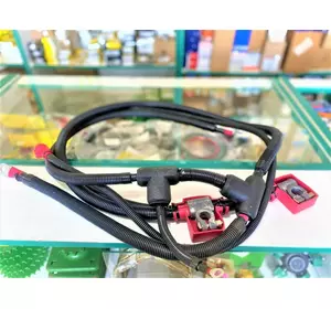 Кабель АКБ з Клемами 87667353 на Трактор Case Magnum 255 Кабель АКБ з Клемами 87667353 на Трактор Case Magnum 255