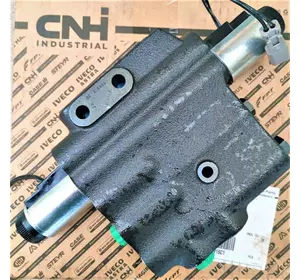 Клапан Гідравлічний 84164342, 412509A4, 8777774397, 87371677 від CNH Клапан Гідравлічний 84164342, 412509A4, 8777774397, 87371677 від CNH