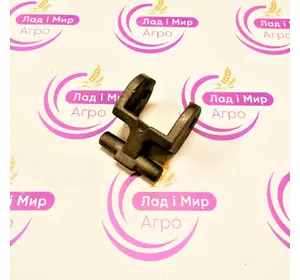 Кронштейн Стійки Культиватора N188864 John Deere Аналог Кронштейн Стійки Культиватора N188864 John Deere Аналог