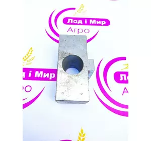 Колодка голів коси 1313797C1 до Case Колодка голів коси 1313797C1 до Case