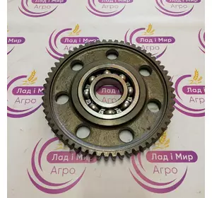 Проміжна шестерня 0013204390, 1320439, 001320439.0, 1320439.0 Claas Проміжна шестерня 0013204390, 1320439, 001320439.0, 1320439.0 Claas