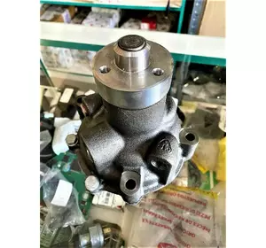 Насос водяний 504065104 CNH Насос водяний 504065104 CNH