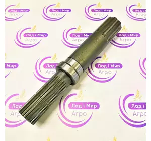 Вал Правий КПП 84069687 CNH Вал Правий КПП 84069687 CNH