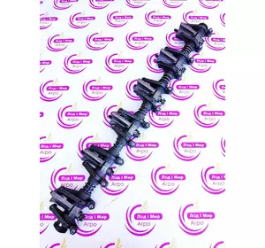 Коромисло в зборі RE552368 John Deere Коромисло в зборі RE552368 John Deere