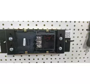 Датчик втрат зерна 245362C1 CNH Датчик втрат зерна 245362C1 CNH