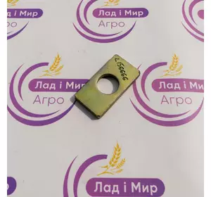 Пластина L156666 John Deere Пластина L156666 John Deere