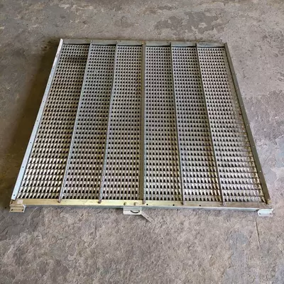 Решето верхнє кукурудзяне 1322659C6, 87710706 до Case, New Holland